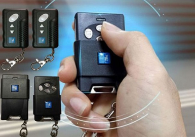 Làm khóa cửa cuốn