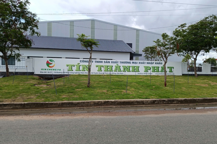Bàn giao cửa cuốn h